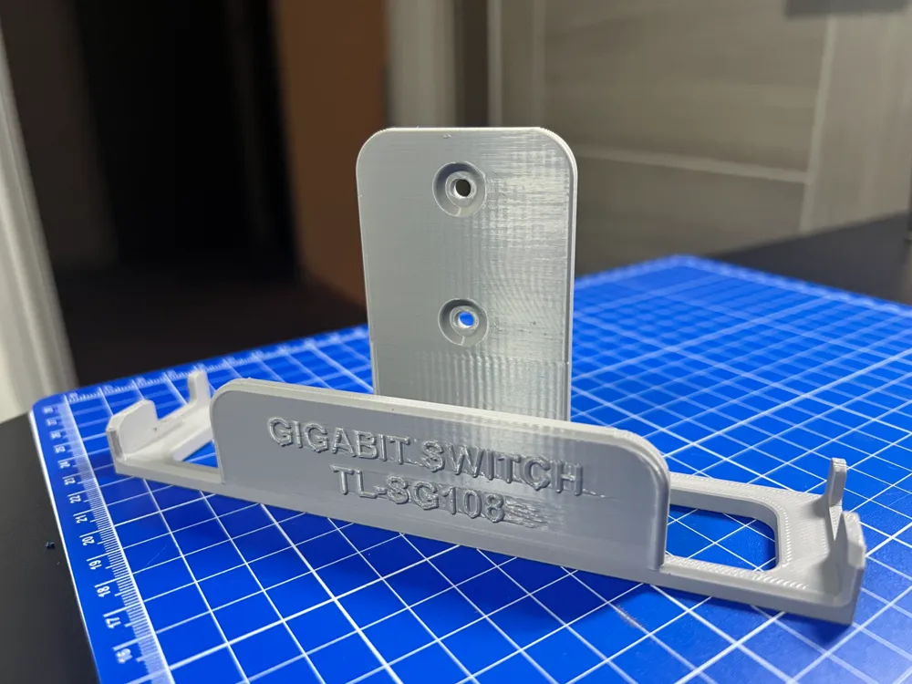 TP LINK GS108 Network Wall Mount by Peter Martin MakerWorld: Download ...