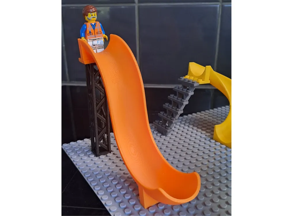 Modelo para impresión 3D: Toboggan vertical long simple voie type LEGOO. Referencia del modelo original.