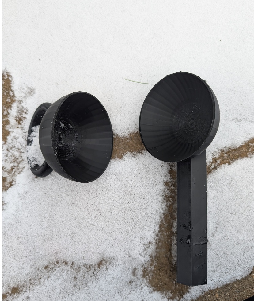 Miniatura 2 do modelo 3D Snowball maker and thrower