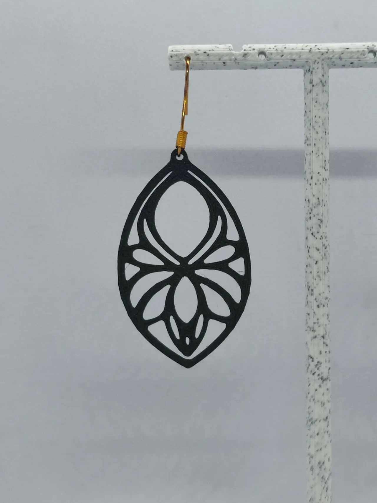Aretes Petalium view 4