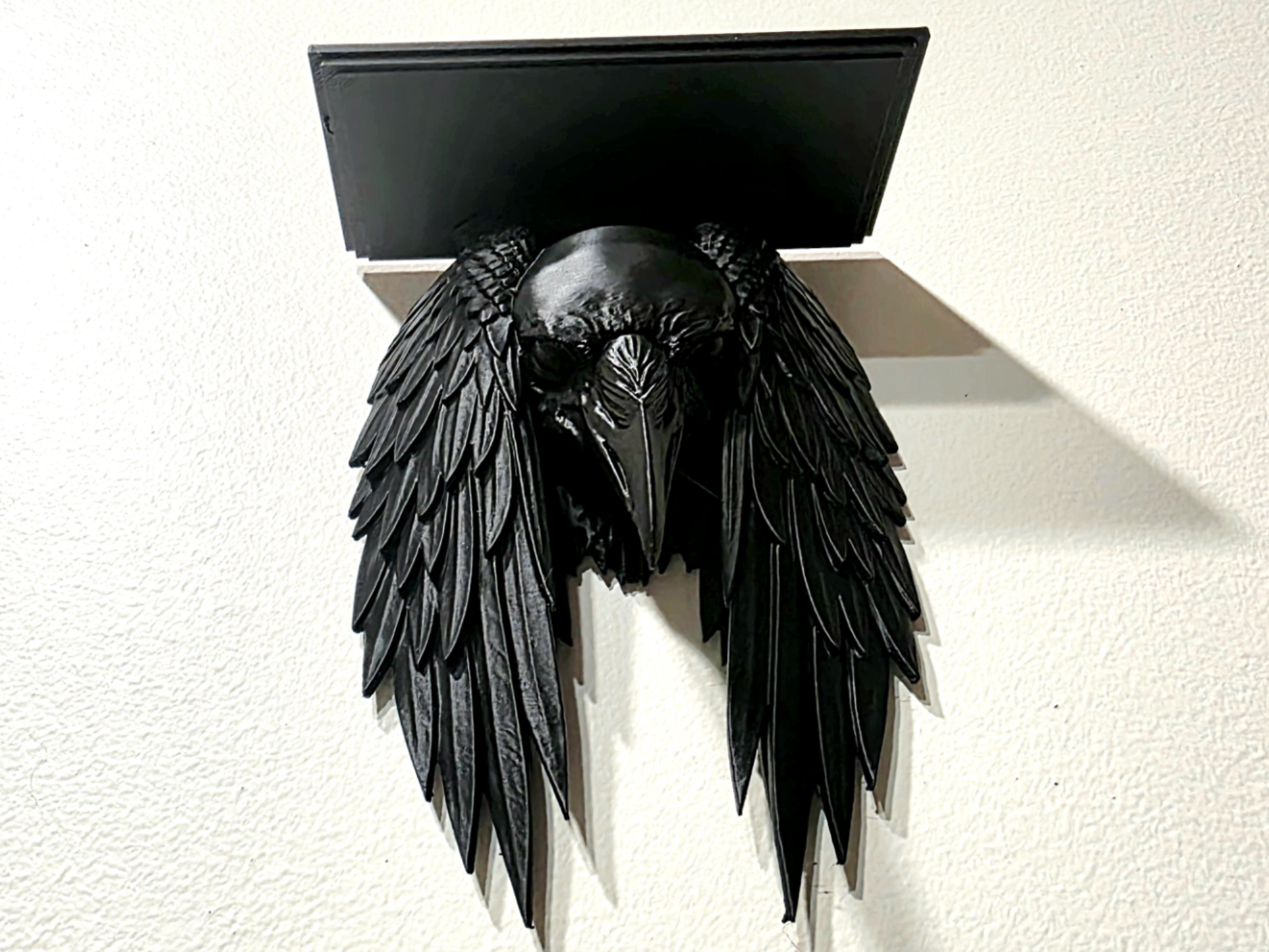 Midnight Raven - Wall Hang Shelf