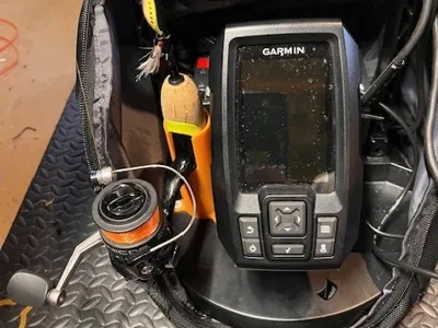 ICE FISHING ROD HOLDER SHUTTLE GARMIN STRIKER