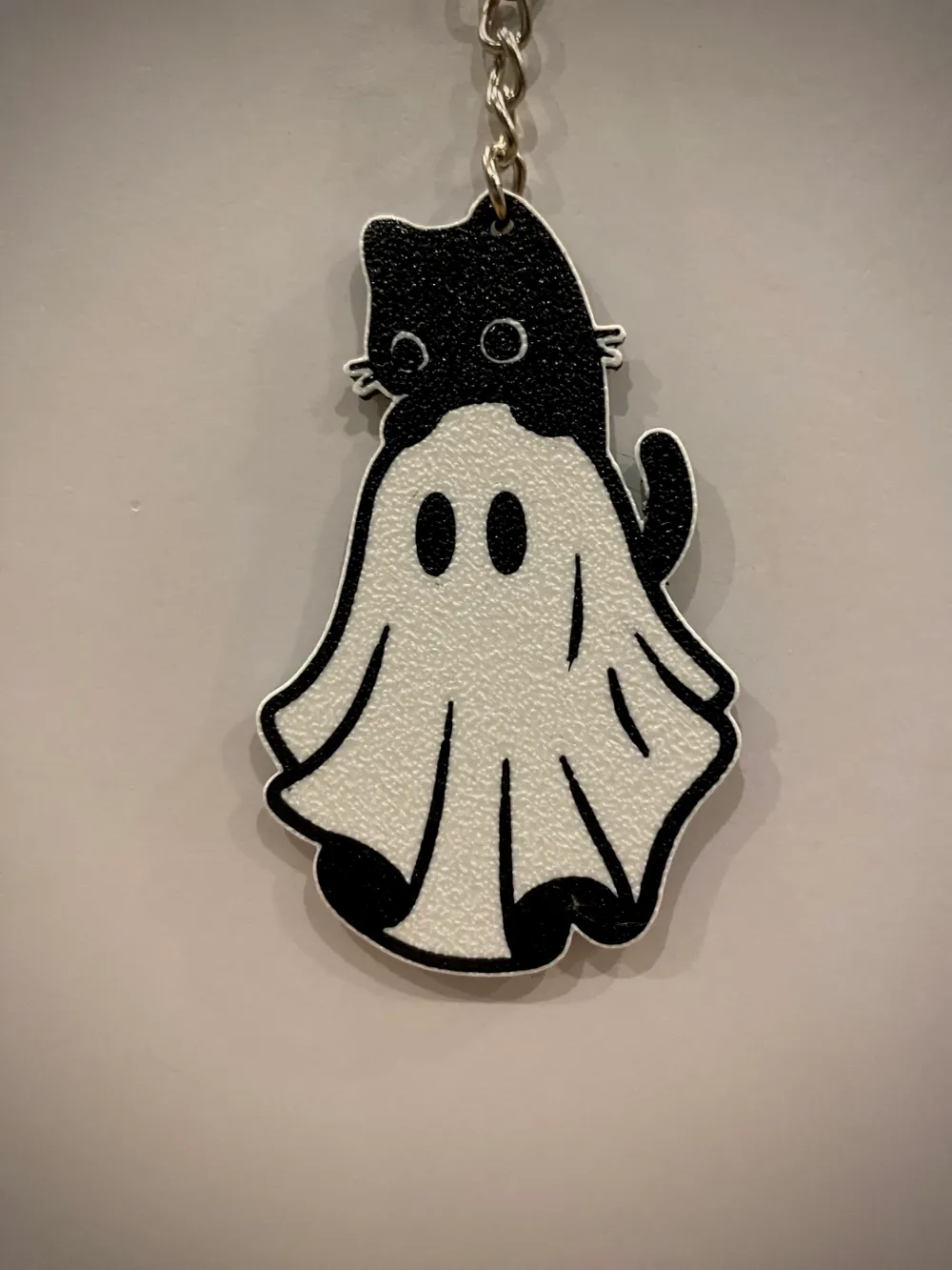 Spooky Kitty Keychain by Stox MakerWorld: Download Free 3D Models