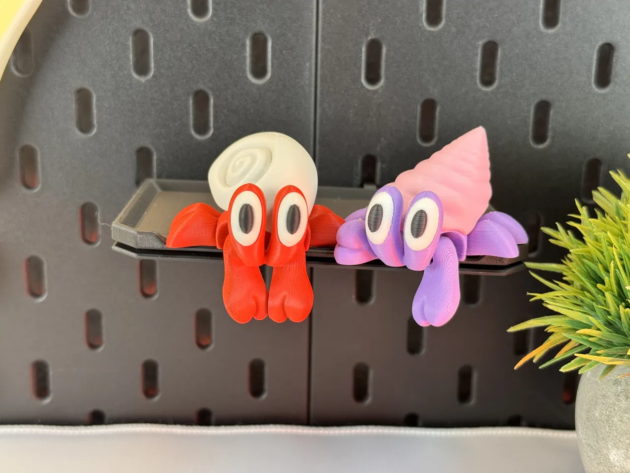 Articulated Cute Hermit Crab view 4