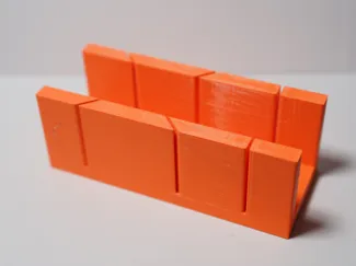 Mitre box