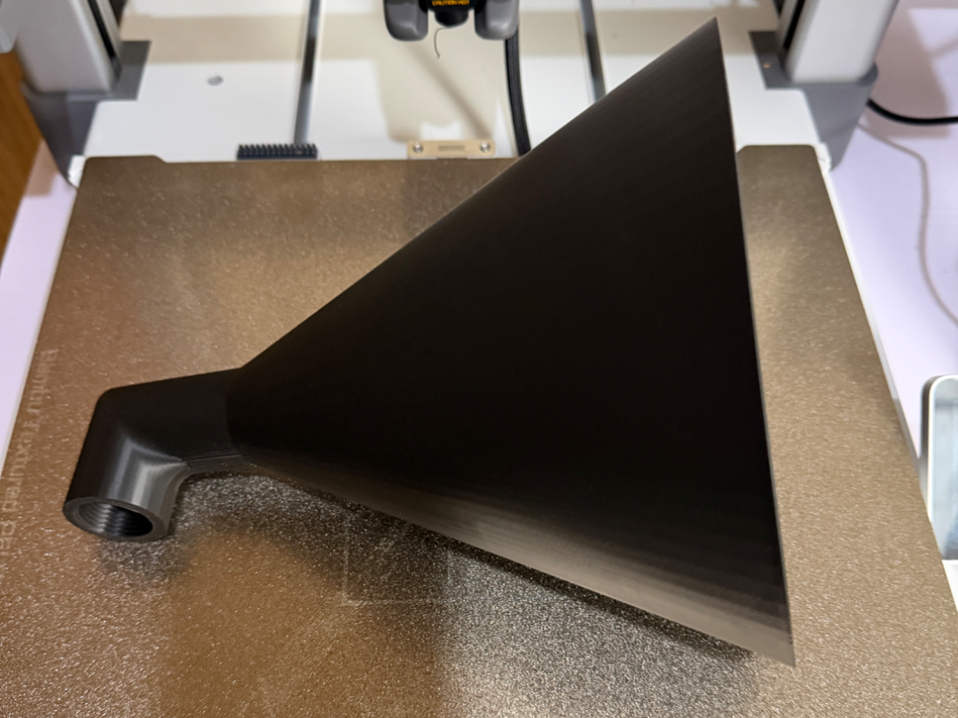 90 Degree Threaded Funnel