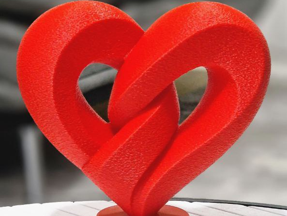 Modern Heart Sculpture – The Perfect Gift of Love