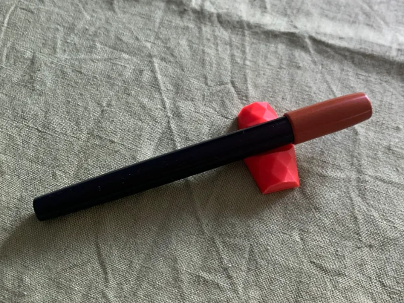 Minimal Pen Rest / Pillow
