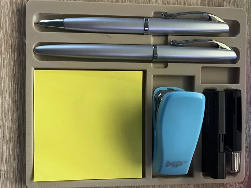 OFFICE ACCESSORIES ORGANIZER