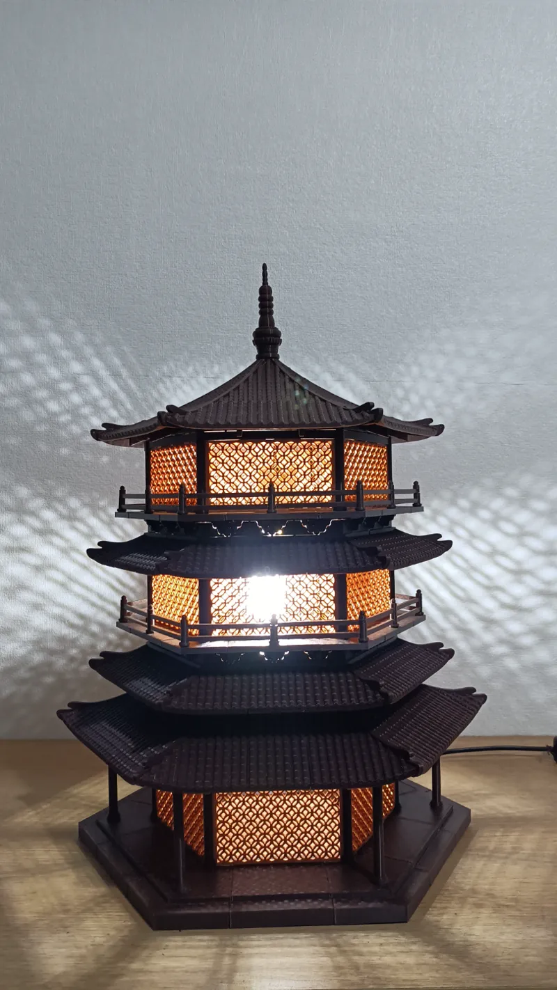 中式榫卯结构古建筑（Chinese style mortise and tenon structure ancient architecture）：聚宝塔