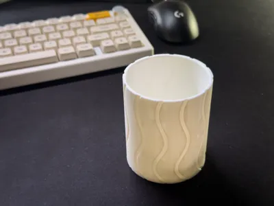 Pen organizer for desk setup