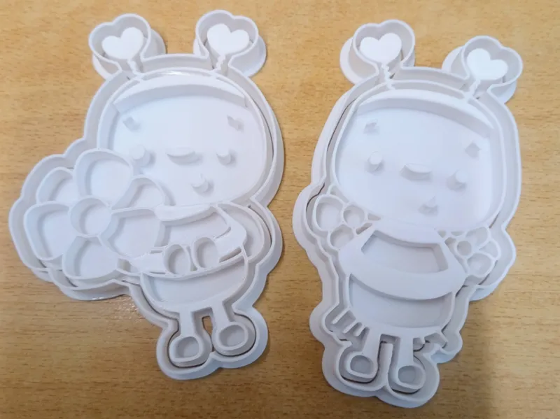 Cute Bee Cookie Cutters – Set (2 Designs)