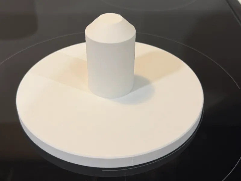 Simple Paper Towel Holder