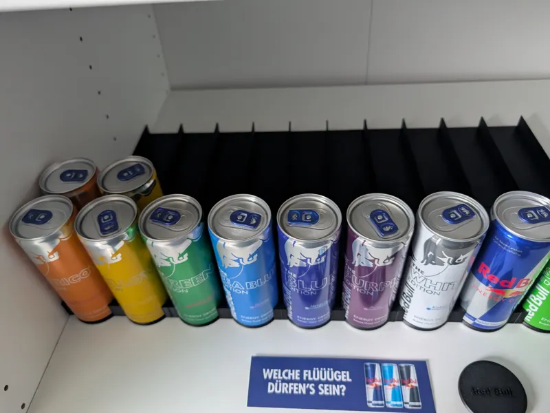 RedBull holder / organizer