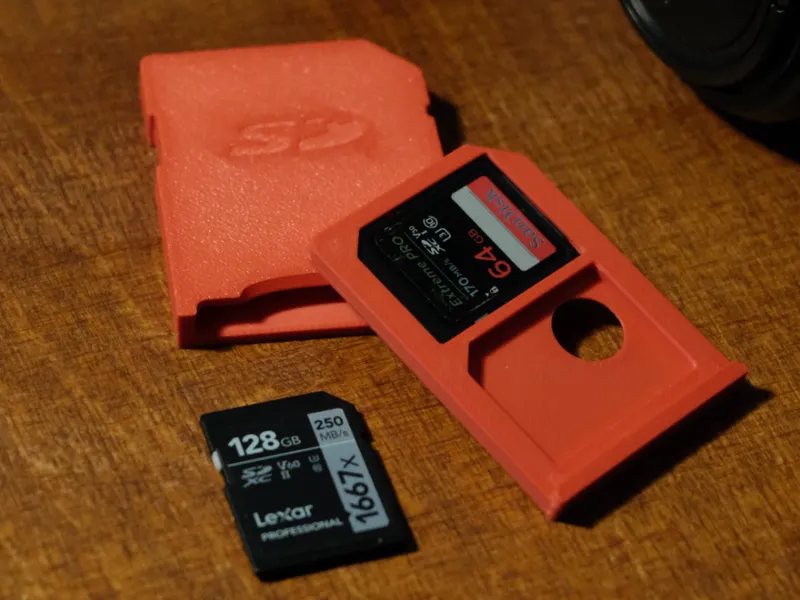 SD-Ception: Dual SD Card Holder (SD-Card-Shape) 