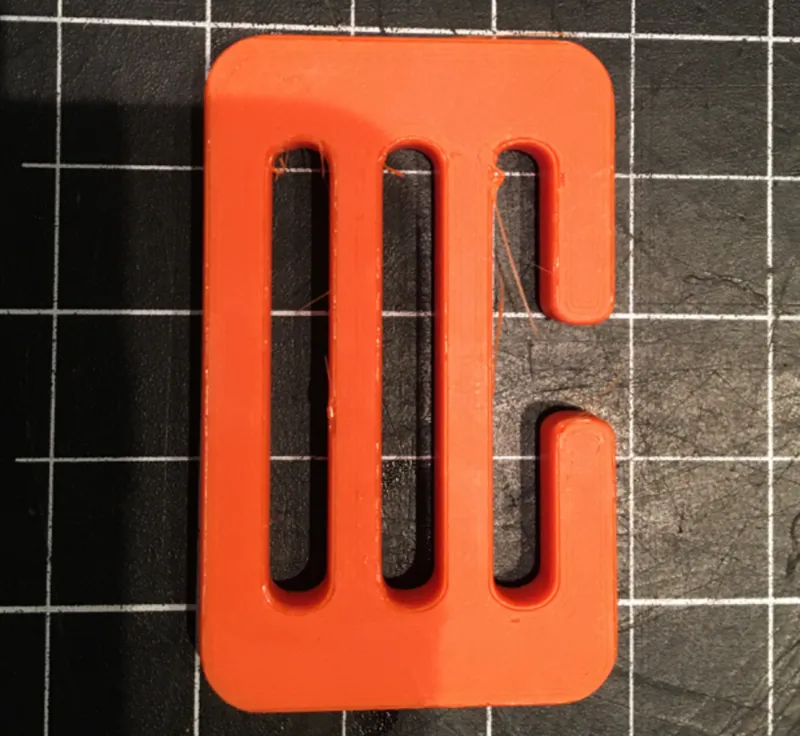 Snow Pants Clip / Oeillet pour pantalon à neige