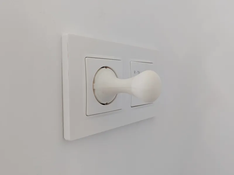 Power Plug Hanger