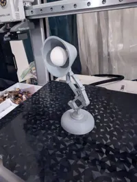 Logo Pixar avec lampe Luxo — photo 3