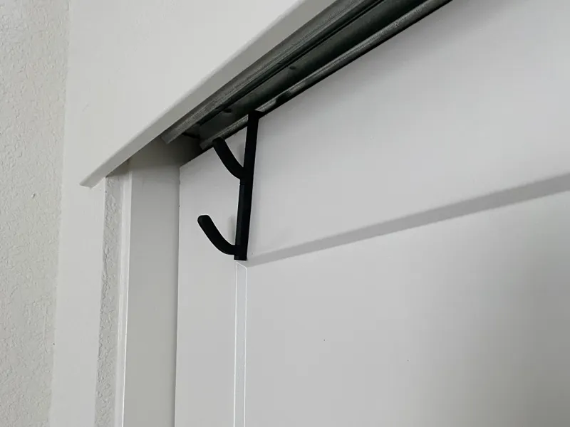 connectable siding door  hook