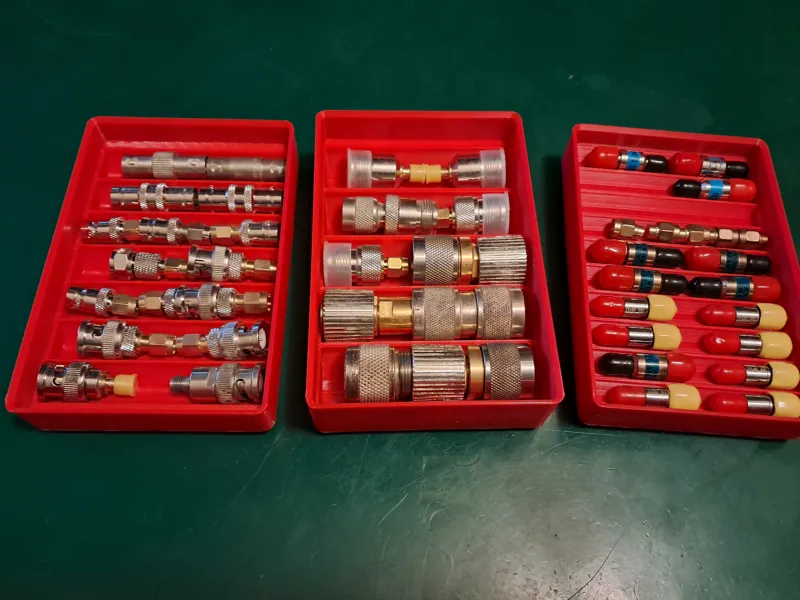 Stackable gridfinity trays for RF connectors