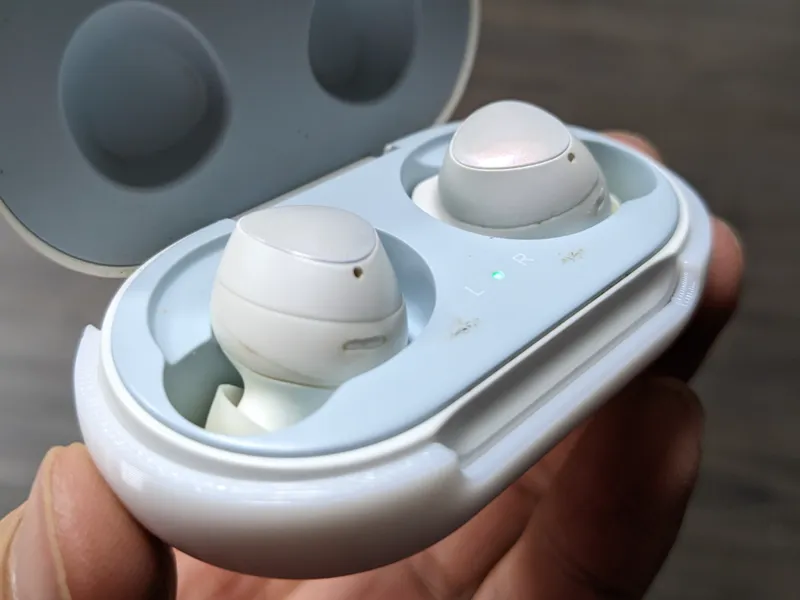 Original Galaxy Buds Case Mount