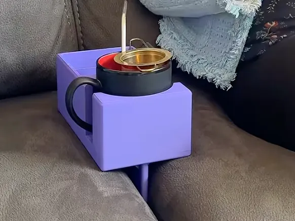 Couch cushion gap tray