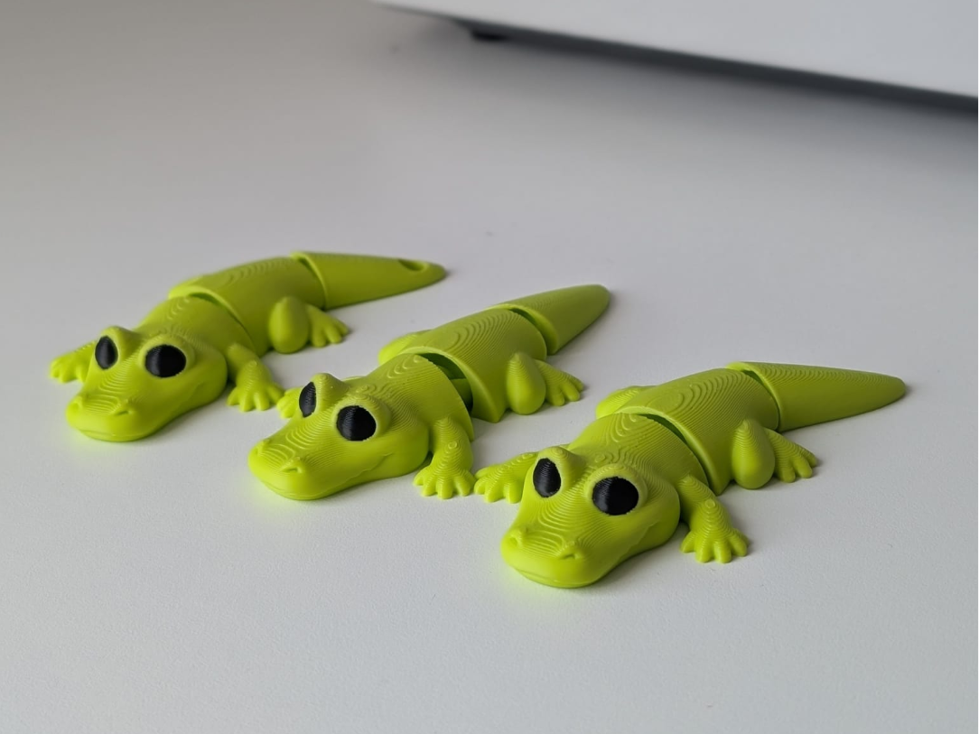 Mini Crocodile - Articulated Animal