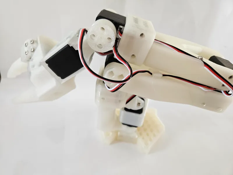 Bras de commande LeRobot SO-ARM-100