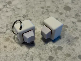 1 Key Keyboard Fidget Keychain