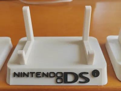 stand for Nintendo DS, PS5 Portal, and Switch