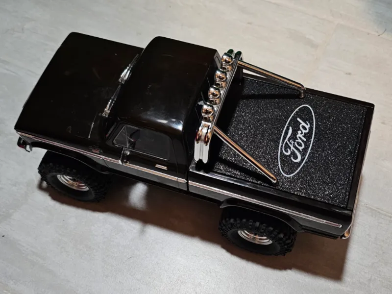 Traxxas TRX4M Tonneau Cover - Ford