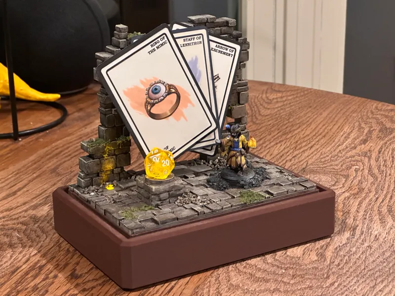 D&D Miniature Display -- w/ Lighting and Cards