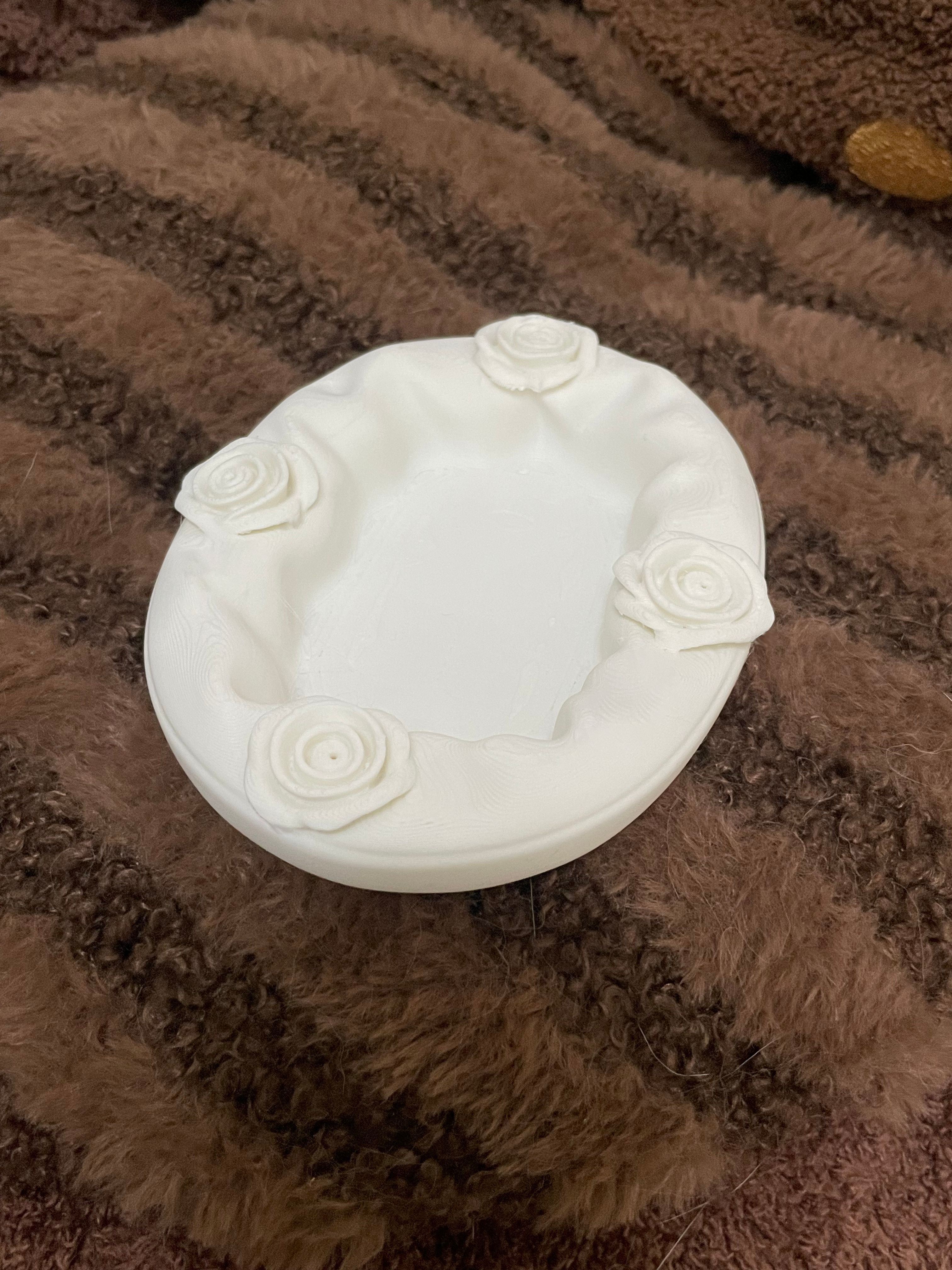 Miniatura 3 do modelo 3D 美丽的花朵首饰盘