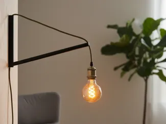 Scandinavian Wall Lamp - Adjustable Height