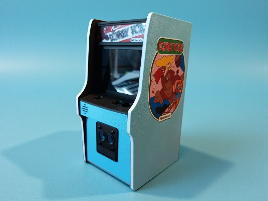 Donkey Kong Style Desktop Arcade for Raspberry Pi