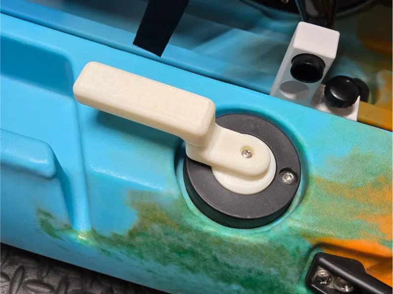 Reel Yaks rudder handle for Radar model kayak