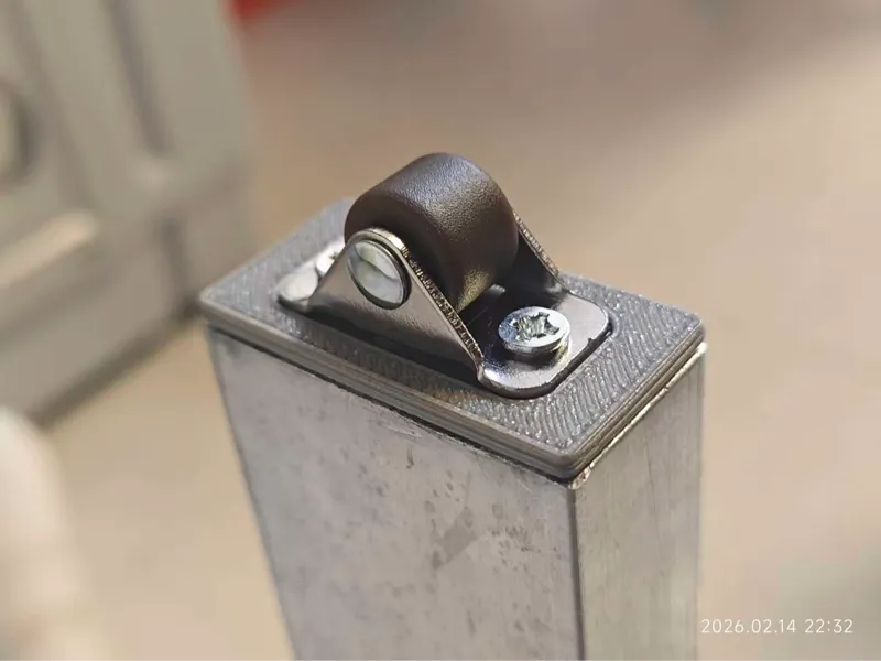 4020-3mm厚度铝方管 安装 0.5英寸直线定向轮