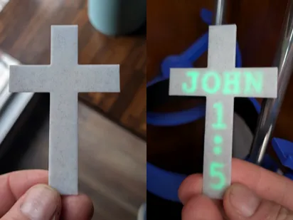 Simple Cross John 1.5 Hidden Message 4mm Tall