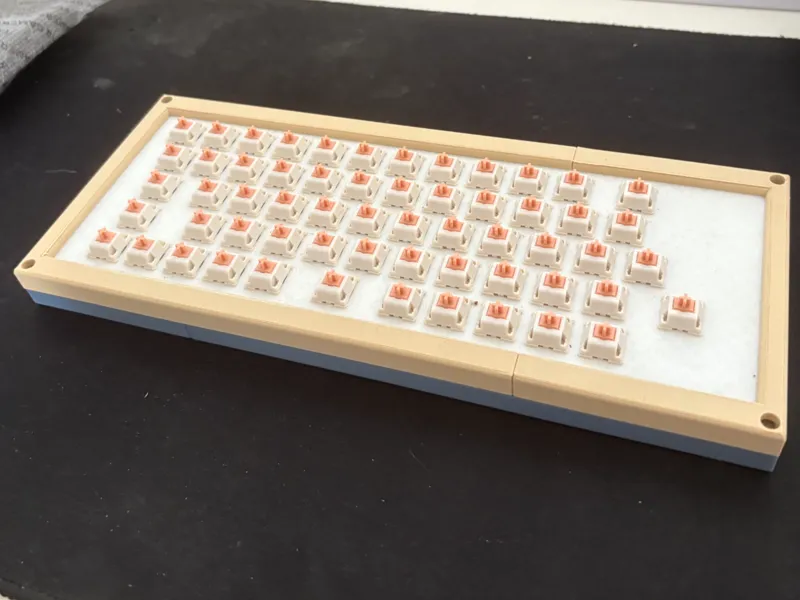 3D-printed custom mechanical keyboard