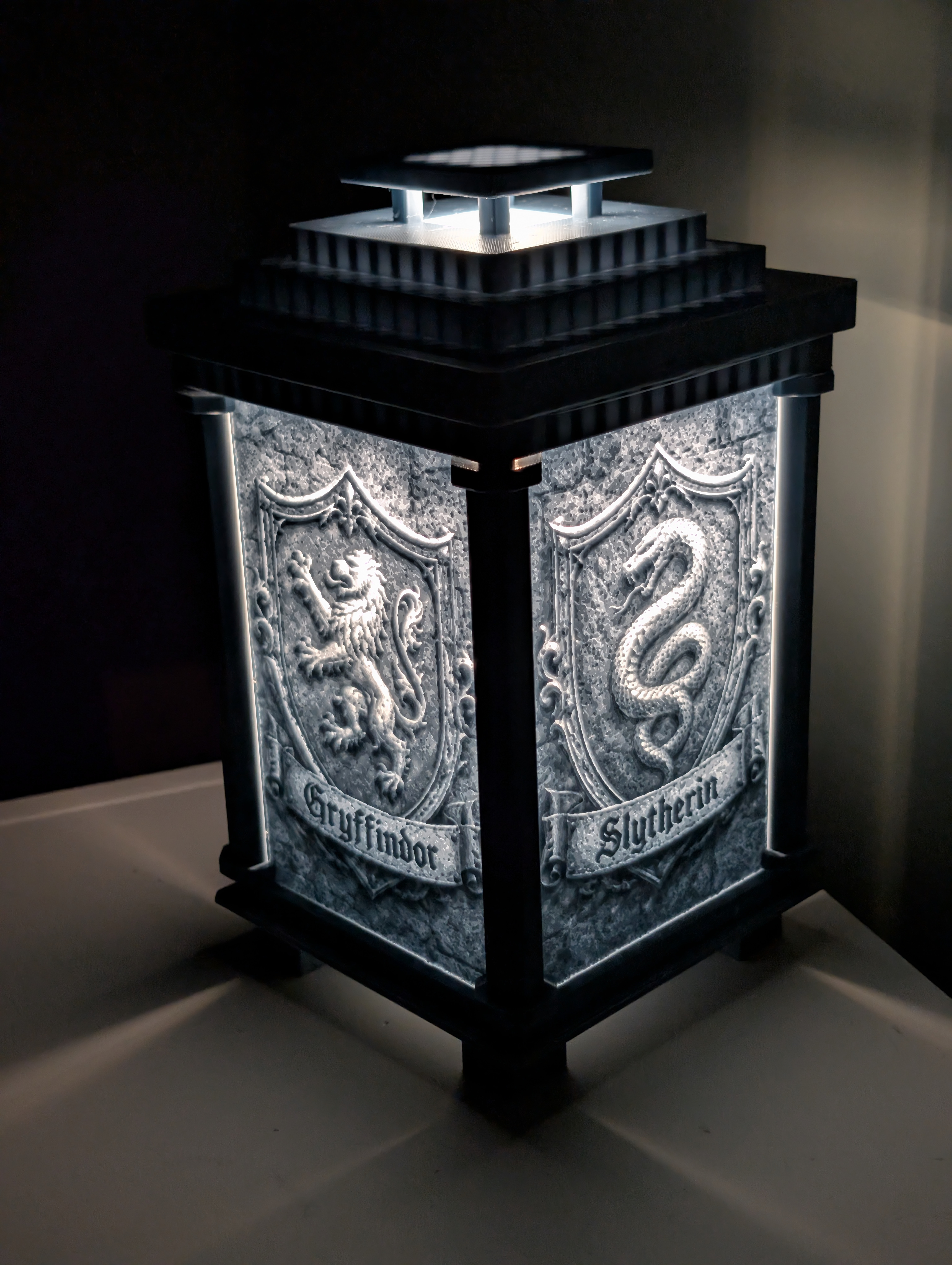 Hogwarts lantern - 1