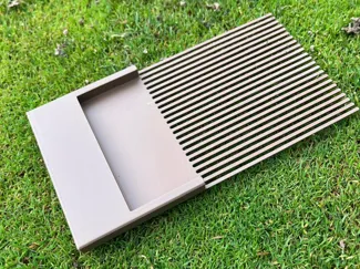 Worm castings removal tool