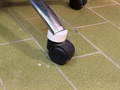 Jysk "snertige" office/gaming chair wheel mount