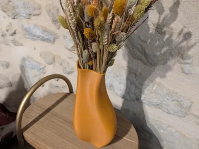 Organic abstract design vase