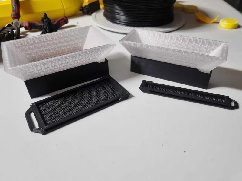 SPILLPROOF2 AMS 2 Pro desiccant funnels