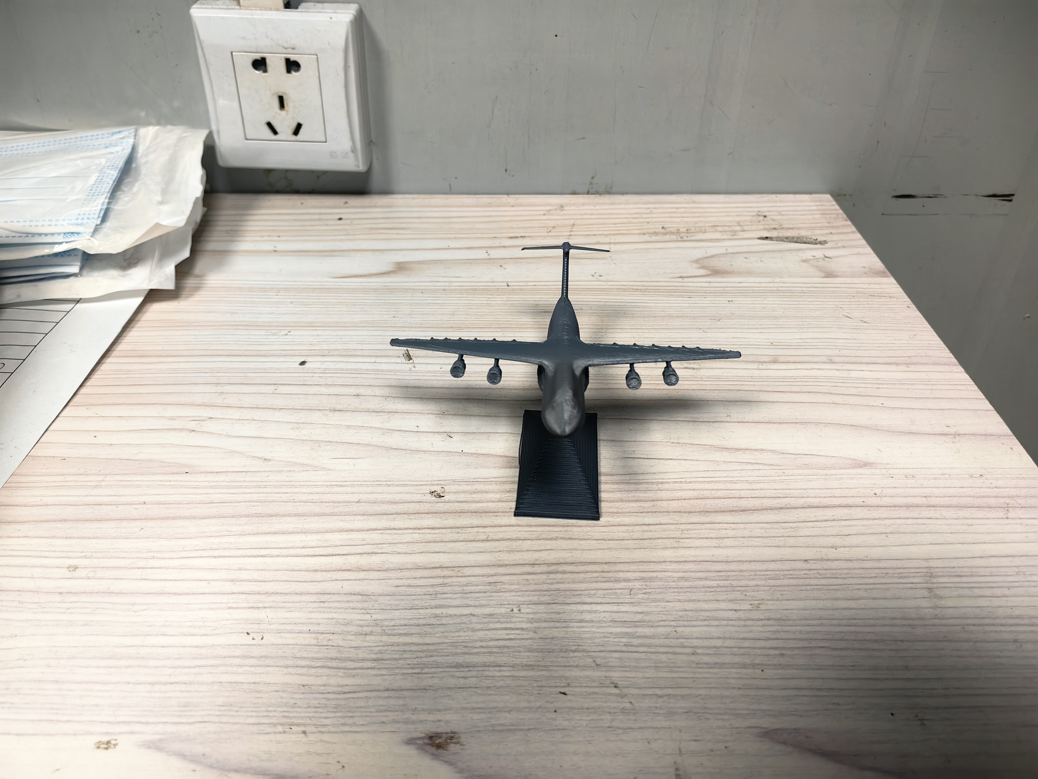 Miniatura 2 do modelo 3D 美国洛克希德C-5“银河”运输机，等比例摆件带支架
