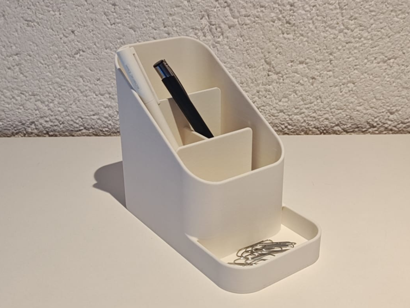 Minimal Desk Organizer – Clean & Functional