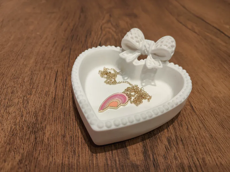 Coquette jewellery tray with bow