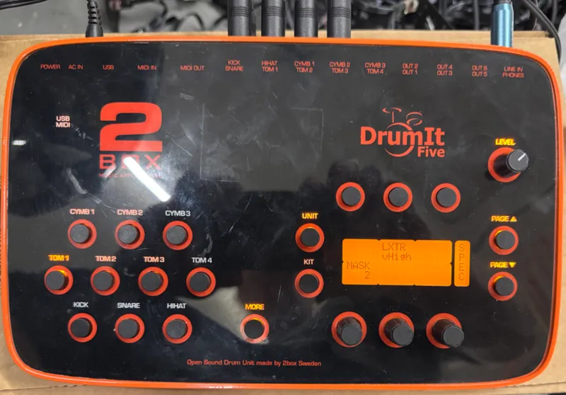 2BOX DumIt Five Rack Mount