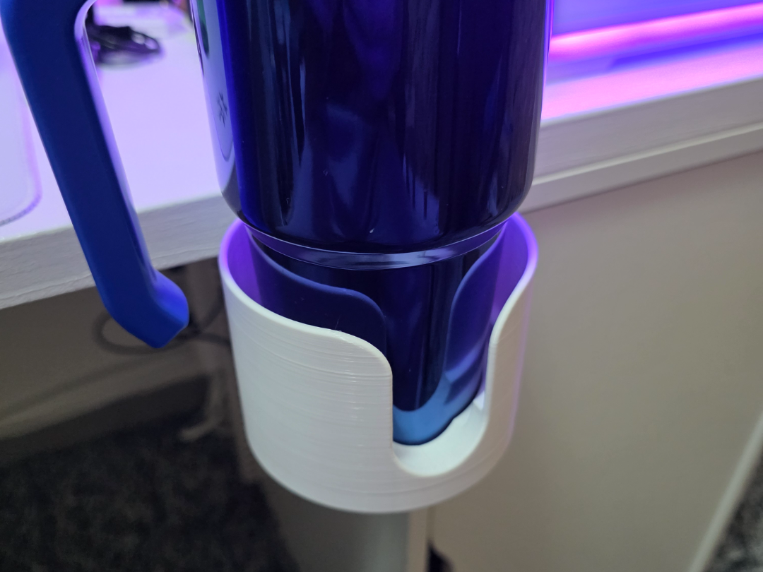 Cup Holder com Varias Larguras 3D model