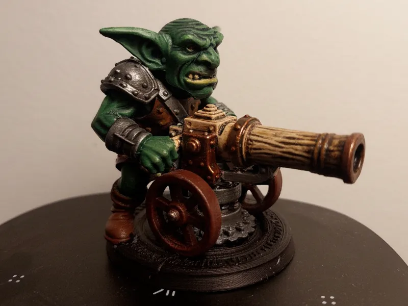 Goblin Artillery: Cannon Crew Miniature (28mm)